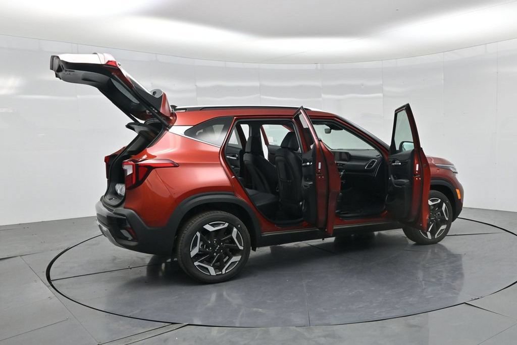 New 2026 Kia Seltos SX w/ SX Sunroof Package AWD/4WD image 4