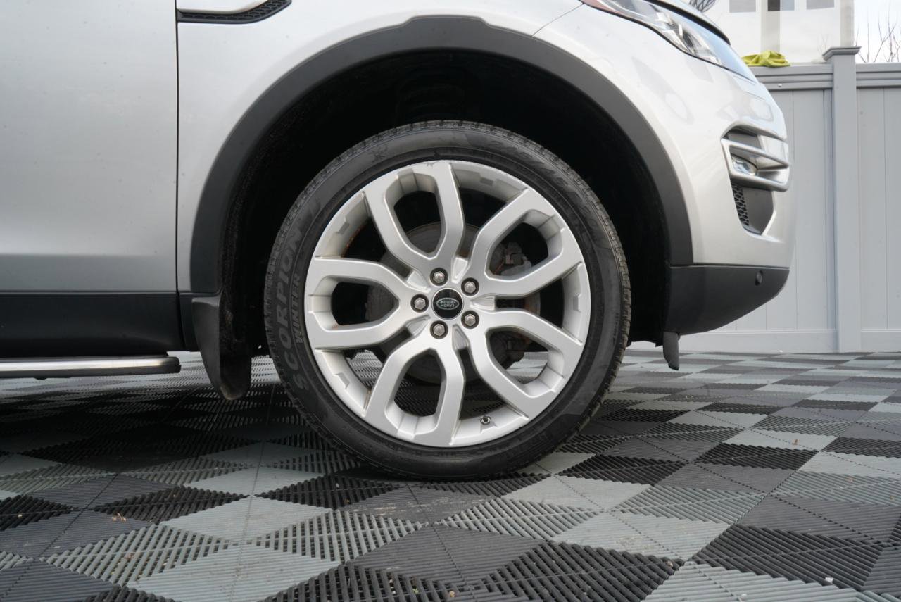 Used 2017 Land Rover Discovery Sport HSE Luxury image 86