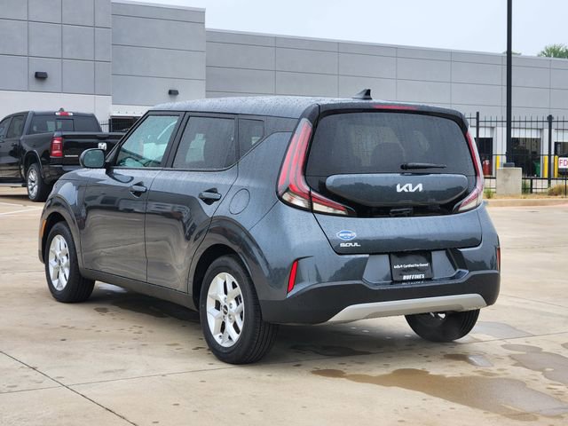Certified 2025 Kia Soul LX FWD image 5