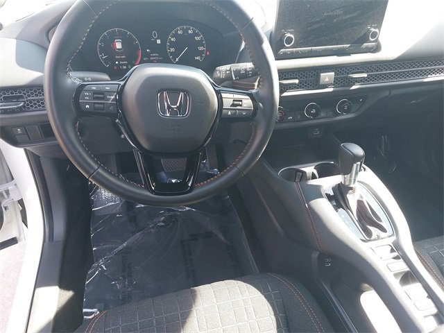 Used 2025 Honda HR-V Sport image 15