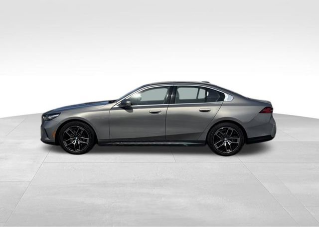 Certified 2026 BMW 530i xDrive image 2