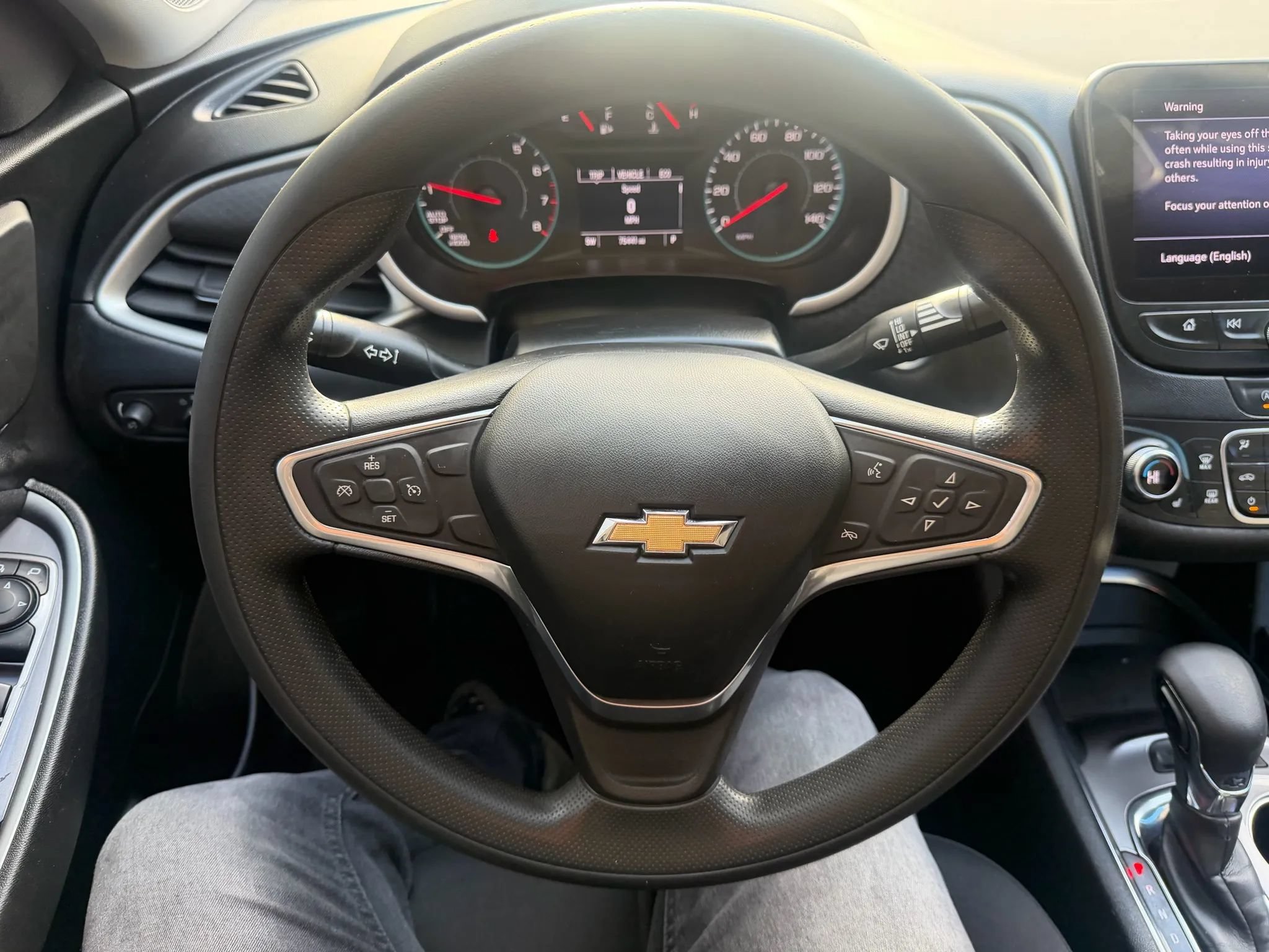 Used 2022 Chevrolet Malibu LT FWD image 12