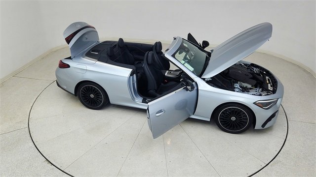 Used 2025 Mercedes-Benz CLE 300 4MATIC Cabriolet image 85