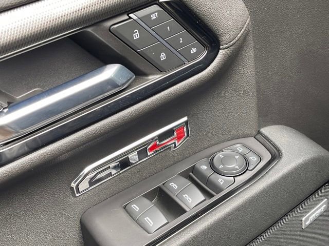 Used 2024 GMC Sierra 1500 AT4 w/ Technology Package AWD/4WD image 20