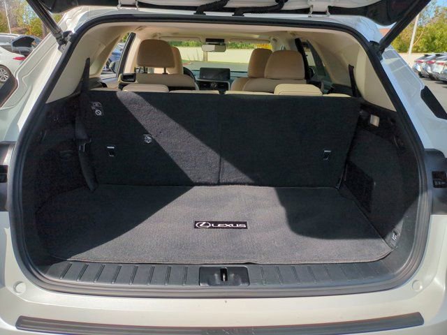 Used 2021 Lexus RX 450hL 450hL w/ Premium Package image 29