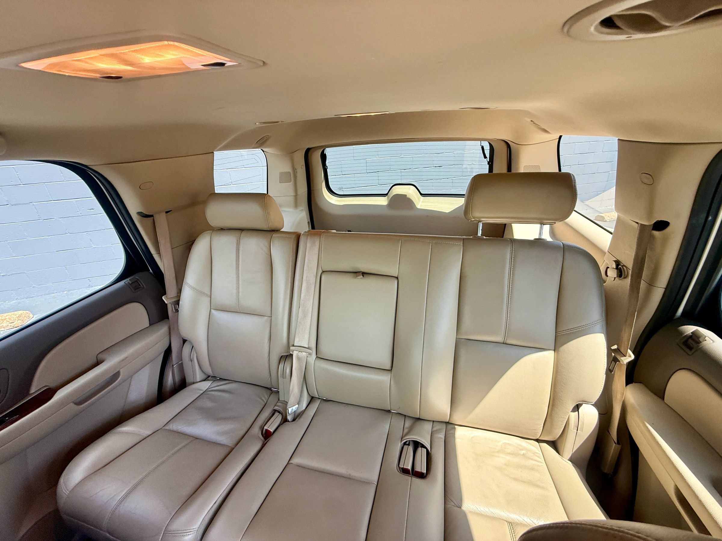Used 2010 Chevrolet Tahoe LT AWD/4WD image 26