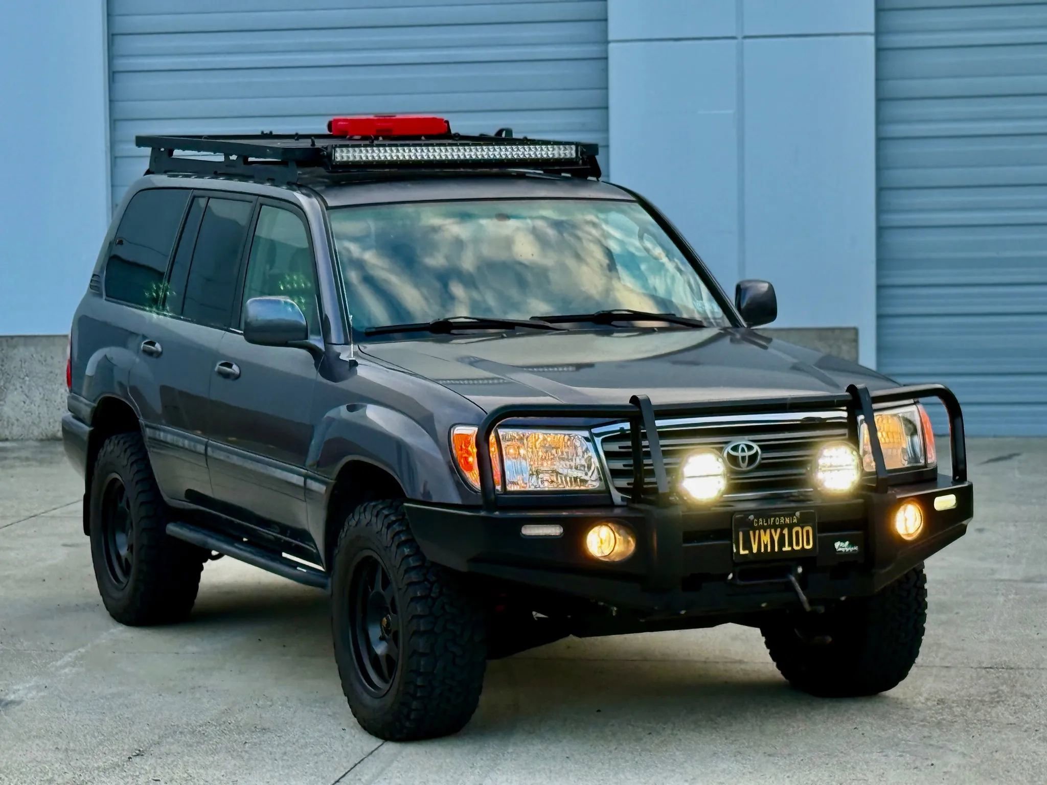Used 2004 Toyota Land Cruiser image 7