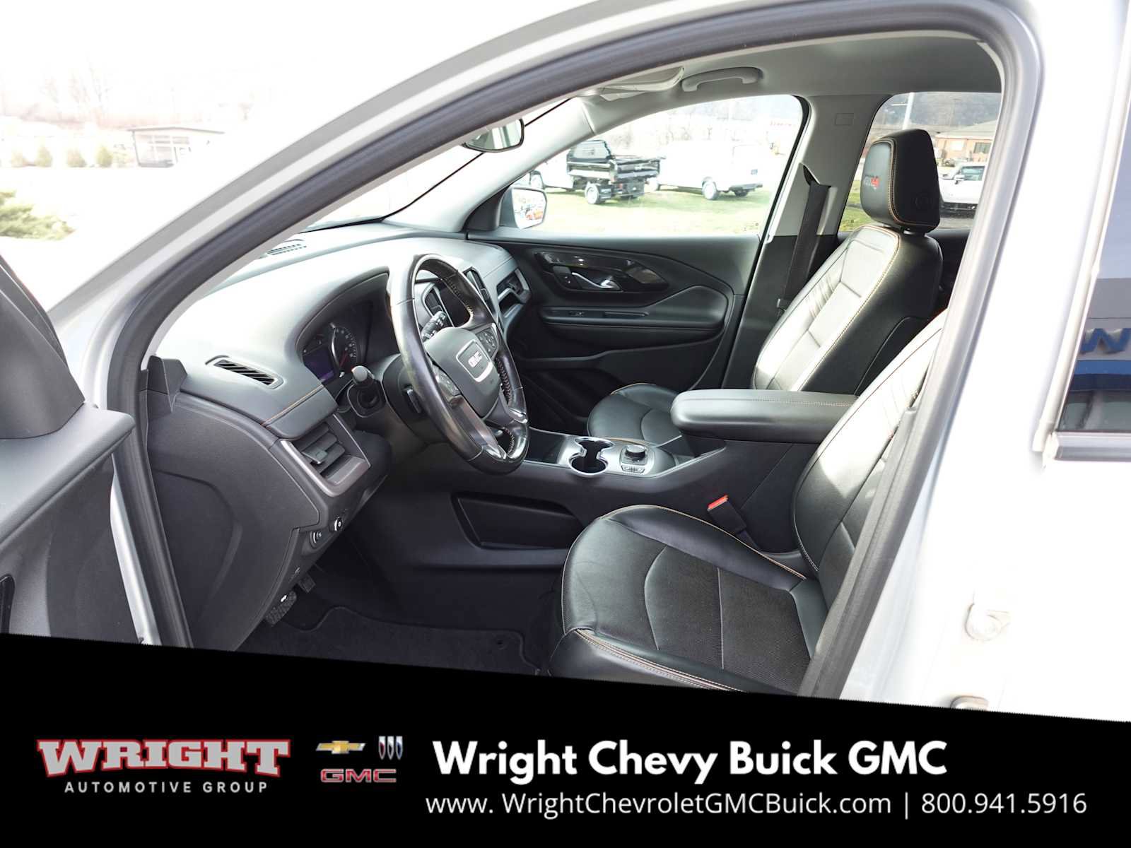 Used 2022 GMC Terrain AT4 image 12