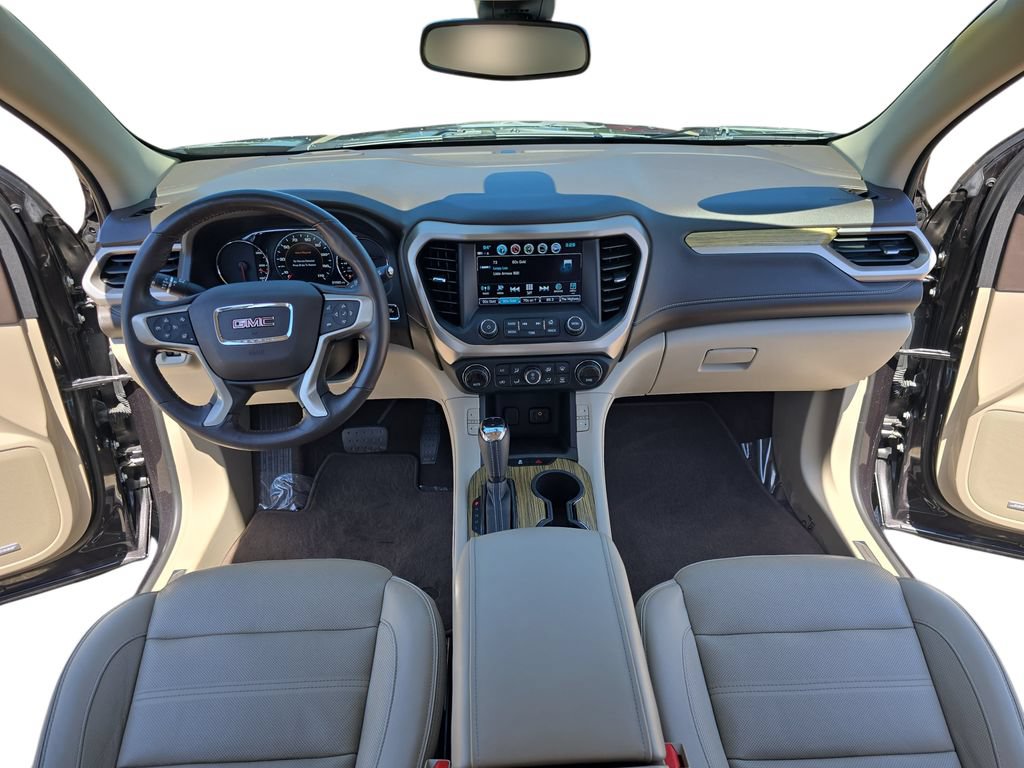 Certified 2019 GMC Acadia Denali w/ Technology Package AWD/4WD image 9