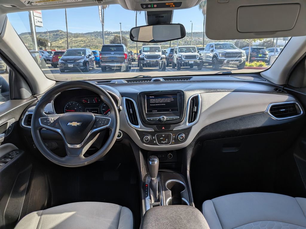 Used 2020 Chevrolet Equinox LS image 15