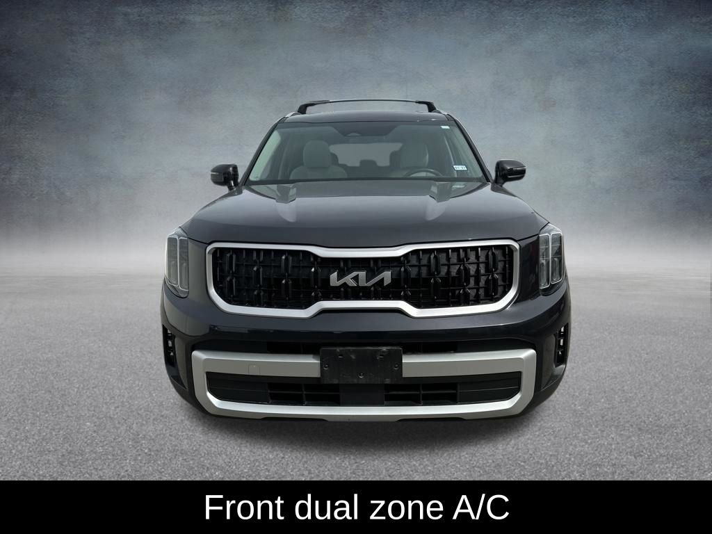 Used 2025 Kia Telluride EX image 11