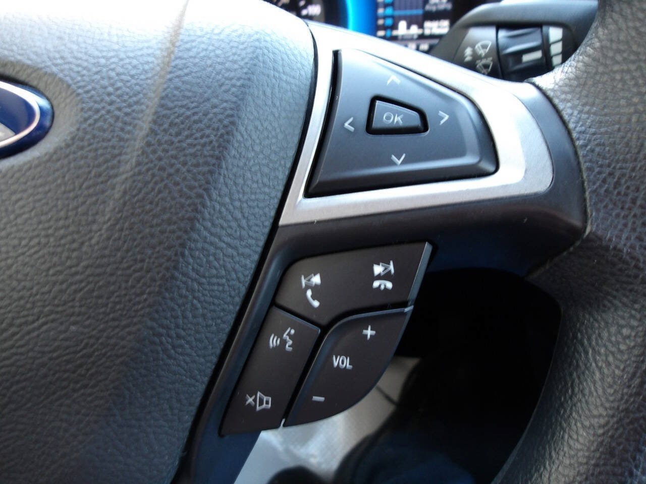 Used 2018 Ford Fusion S FWD image 16
