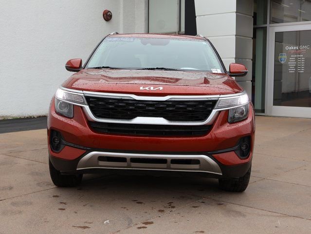 Used 2022 Kia Seltos S image 2