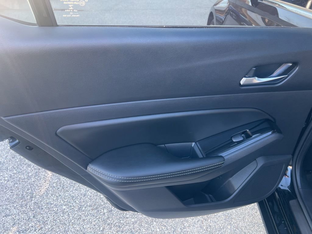 Used 2020 Nissan Altima 2.5 SV image 12