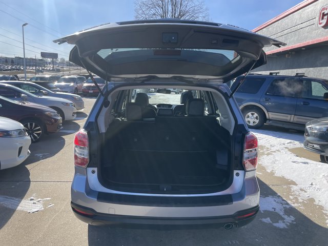 Used 2015 Subaru Forester 2.5i Limited AWD/4WD image 9