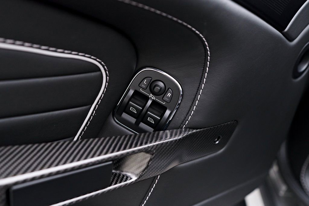 Used 2016 Aston Martin DB9 GT RWD image 52