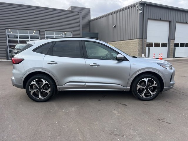 Used 2023 Ford Escape ST-Line Select w/ Tech Pack #2 image 4