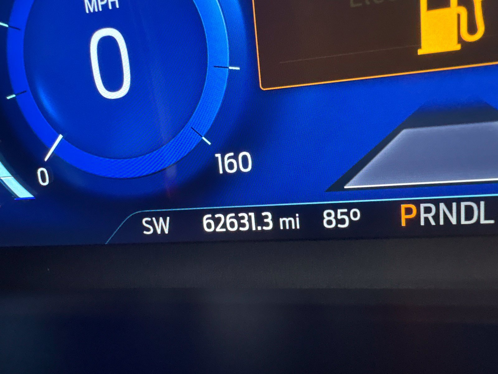 Used 2020 Ford Escape Titanium FWD image 15