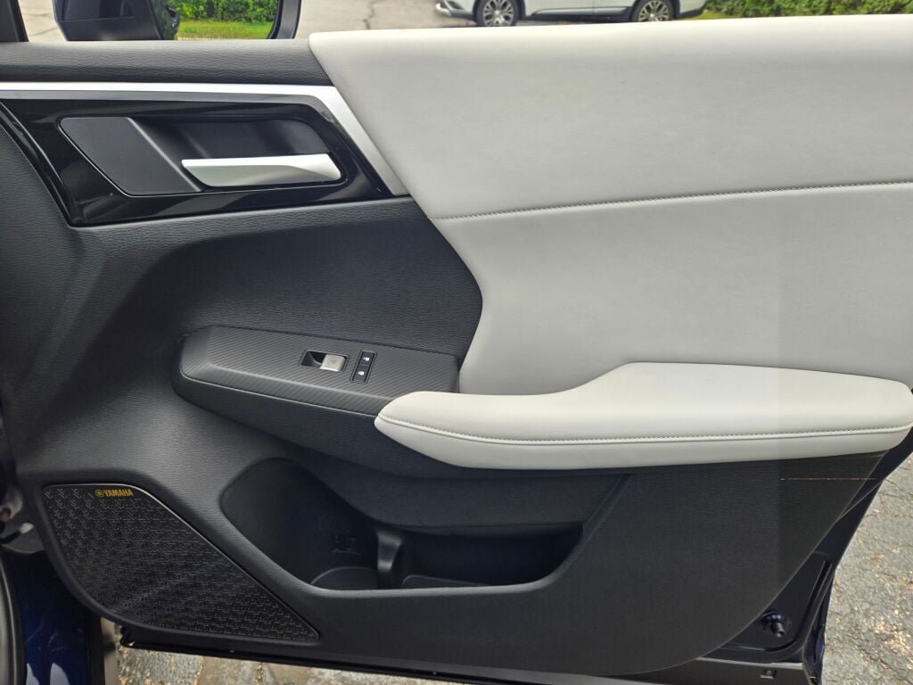 New 2026 Mitsubishi Outlander SE AWD/4WD image 6