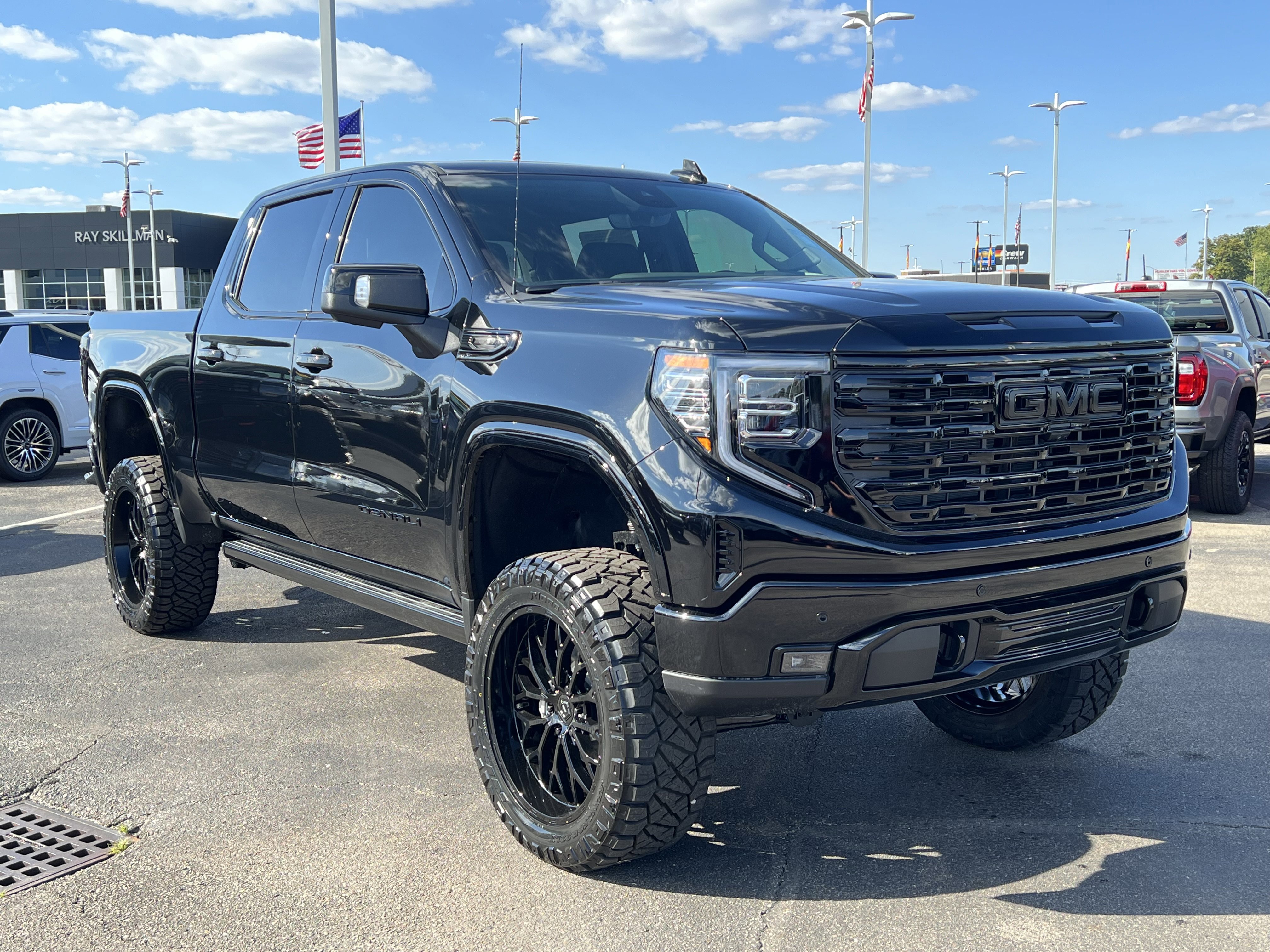 New 2026 GMC Sierra 1500 Denali w/ Denali Reserve Package image 1
