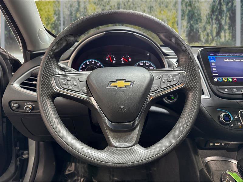 Used 2023 Chevrolet Malibu LT image 16