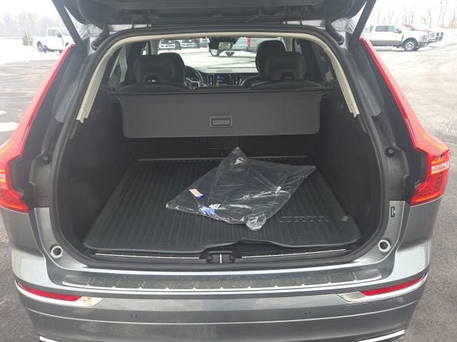 Used 2021 Volvo XC60 T5 Inscription image 15