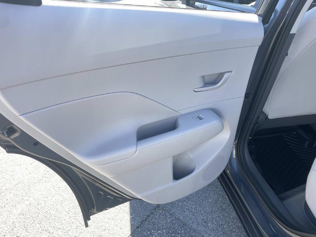 Certified 2026 Hyundai Kona SE AWD/4WD image 14