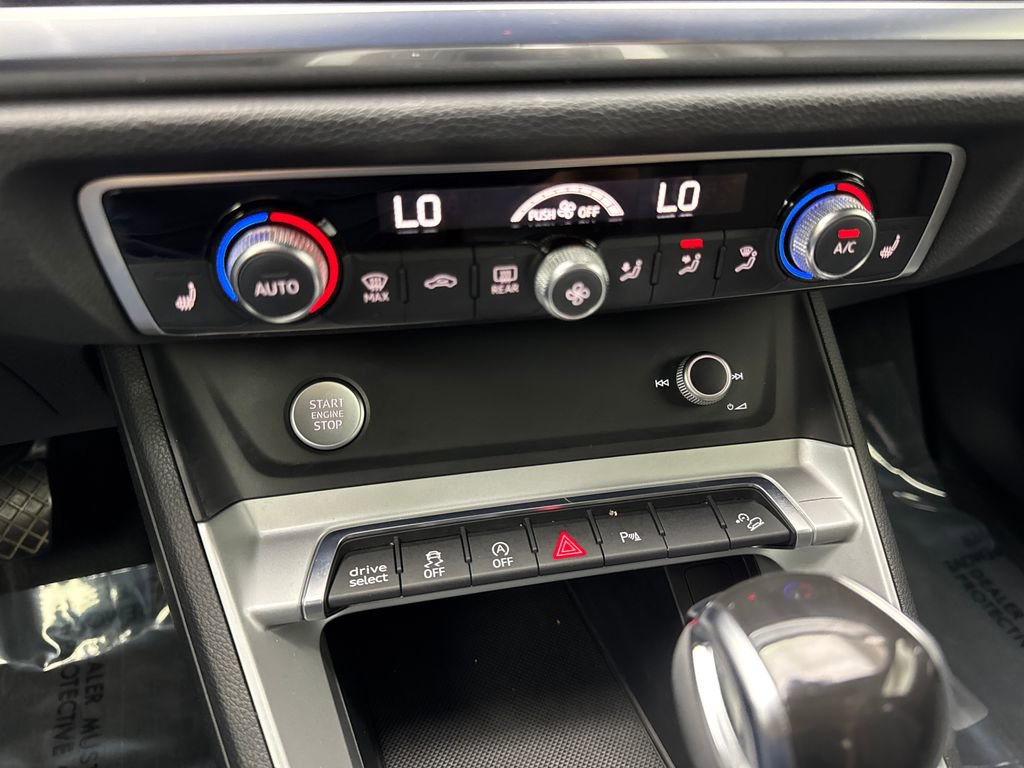 Used 2020 Audi Q3 2.0T Premium w/ Convenience Package image 64