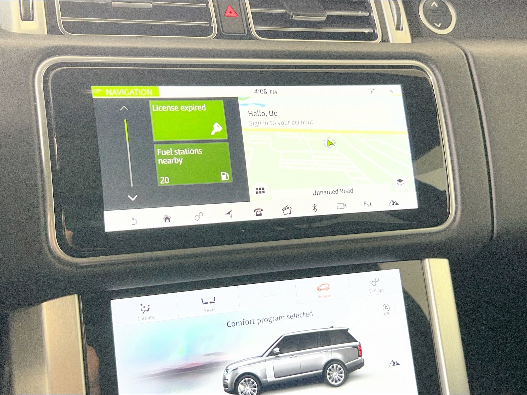 Used 2022 Land Rover Range Rover Westminster Edition image 13