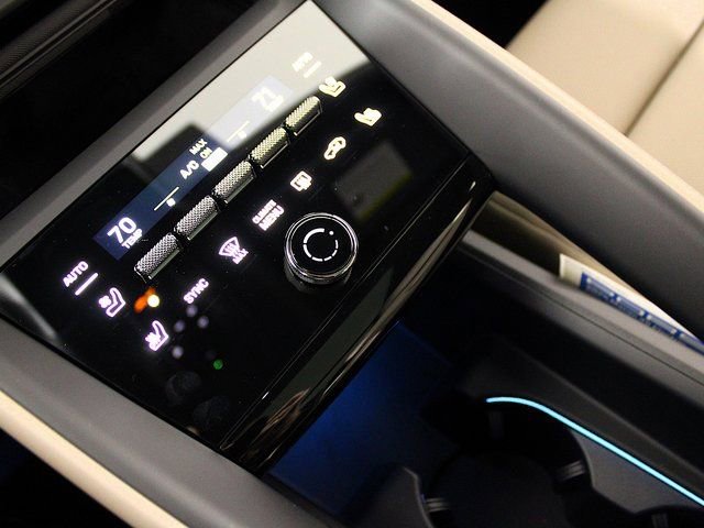 New 2025 Porsche Macan 4S Electric image 14