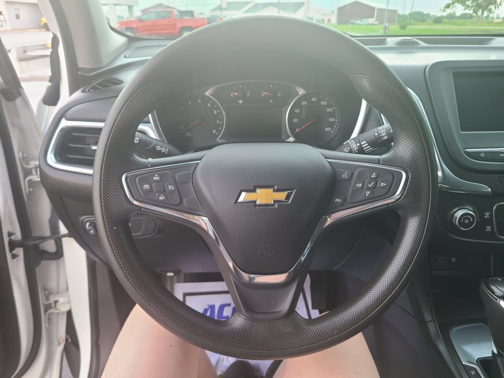 Used 2019 Chevrolet Equinox LT FWD image 12