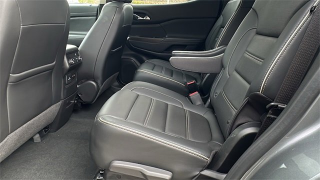 Used 2023 GMC Acadia Denali w/ Denali Technology Package image 21