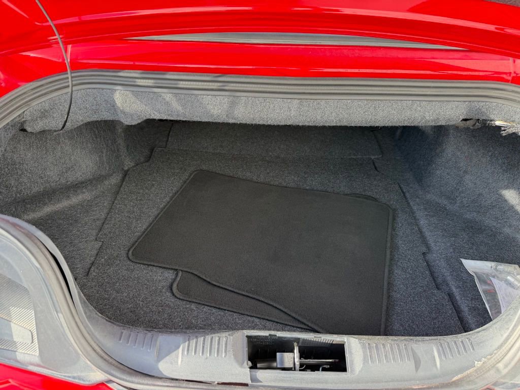 Used 2024 Ford Mustang Convertible image 25