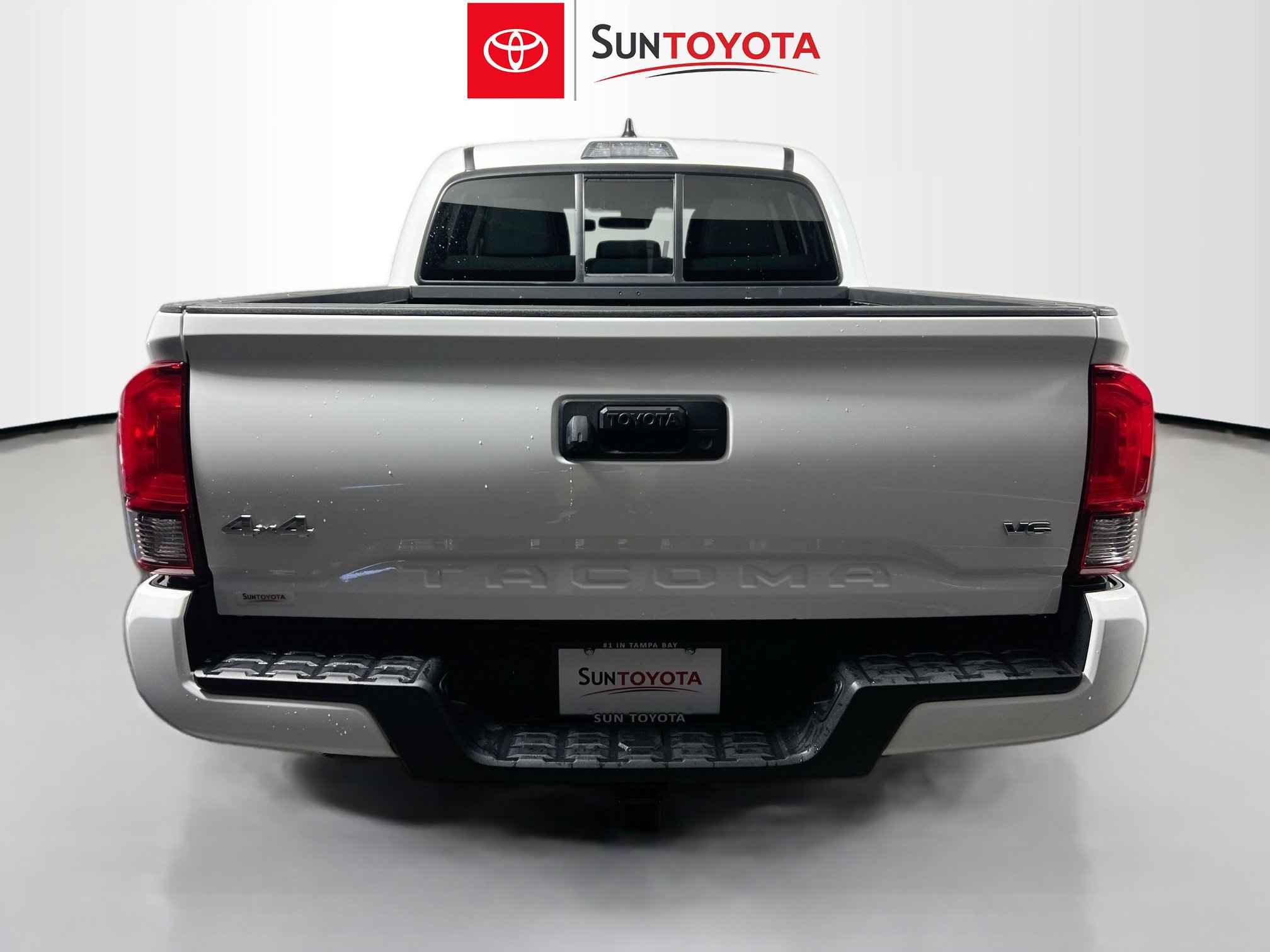Used 2023 Toyota Tacoma SR AWD/4WD image 5