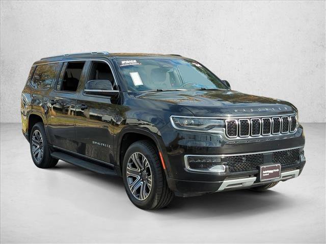 Used 2024 Jeep Wagoneer L Series II w/ Flexible Seating Group image 3