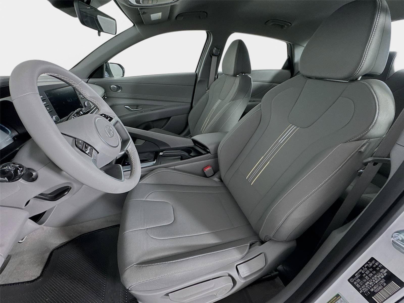 New 2026 Hyundai Elantra Sport FWD image 11