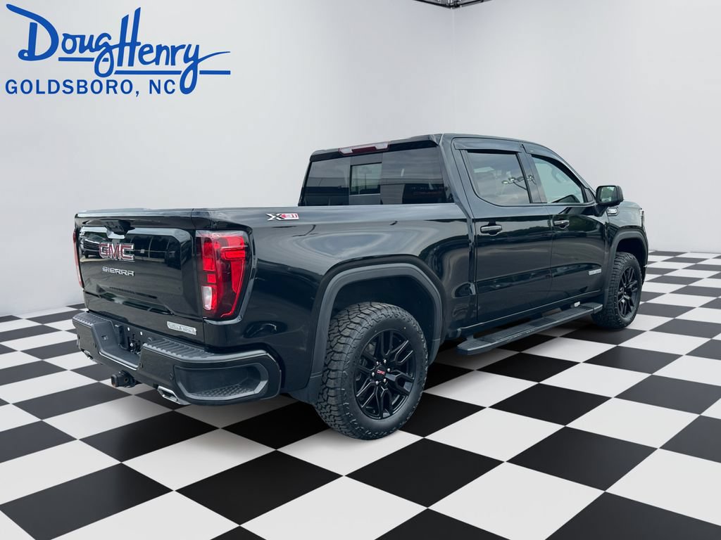 Used 2023 GMC Sierra 1500 Elevation w/ Elevation Premium Package AWD/4WD image 5