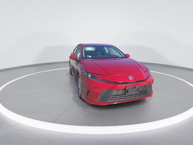 Used 2025 Toyota Camry LE FWD image 2