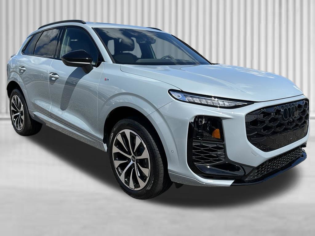 New 2026 Audi Q3 quattro 2.0T AWD/4WD image 7
