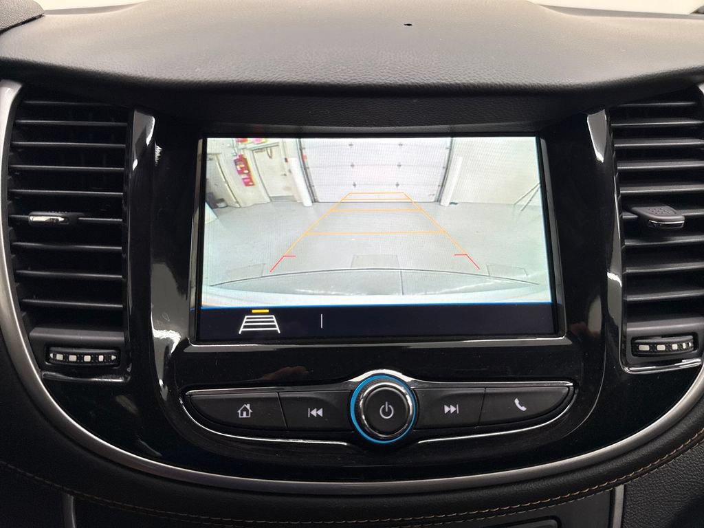 Used 2018 Chevrolet Trax LS FWD image 21
