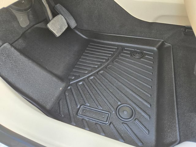 Used 2023 Buick Envision Essence FWD image 15