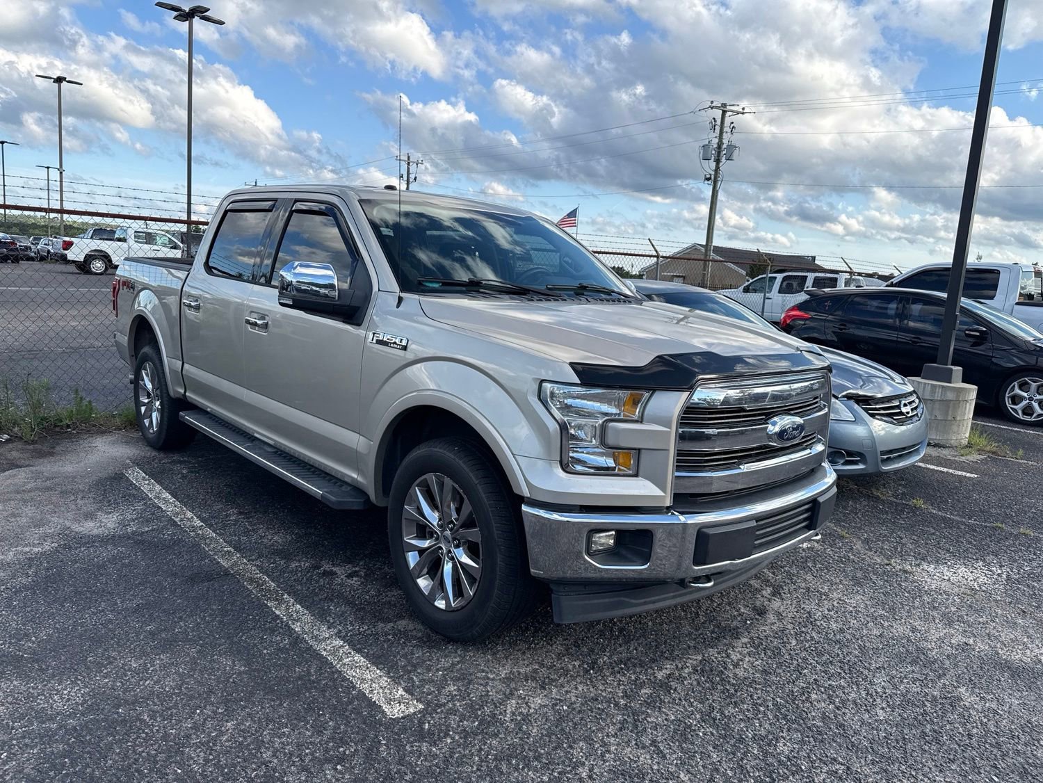 Used 2017 Ford F150 Lariat AWD/4WD image 1