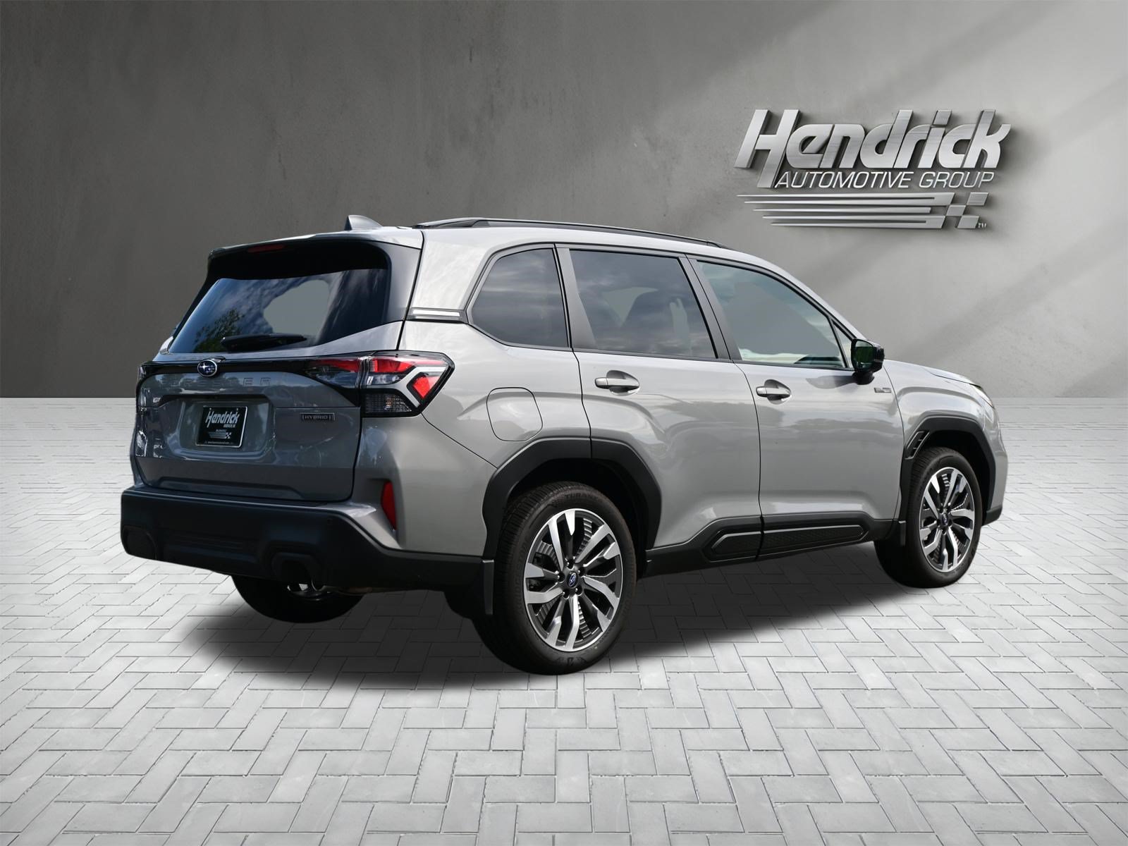 Certified 2025 Subaru Forester Touring AWD/4WD image 9