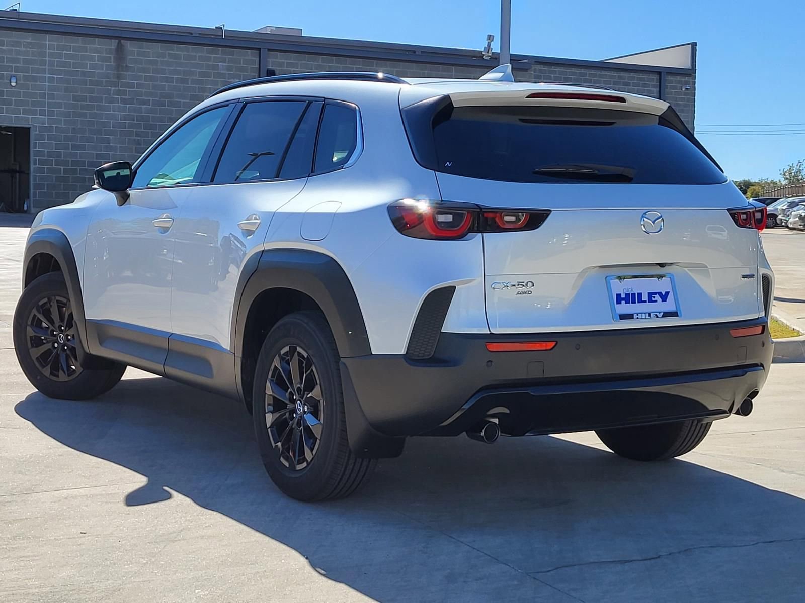 New 2026 MAZDA CX-50 AWD 2.5 Hybrid w/ Weather Package image 3
