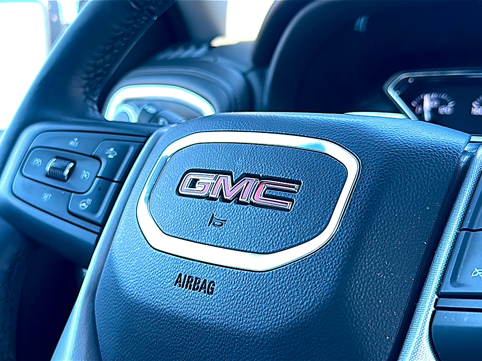 Used 2022 GMC Sierra 1500 SLT image 30