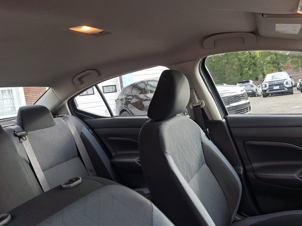 Used 2024 Nissan Versa SV FWD image 13