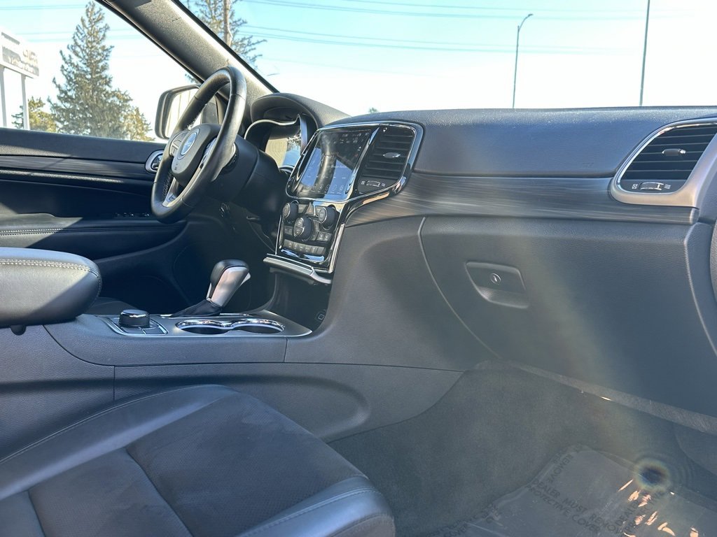 Used 2022 Jeep Grand Cherokee Laredo X image 19