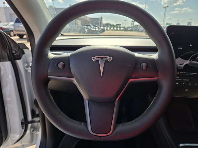 Used 2022 Tesla Model Y Long Range AWD/4WD image 13