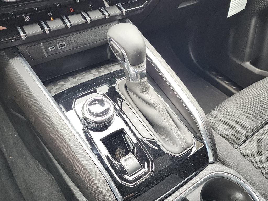 New 2026 GMC Canyon Elevation w/ Convenience Package image 30