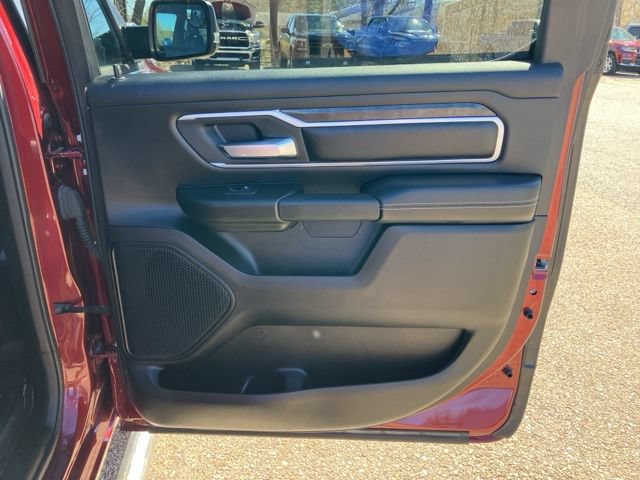 Used 2023 RAM 1500 Big Horn AWD/4WD image 10